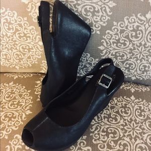 Korkease peep-toe leather wrapped heels